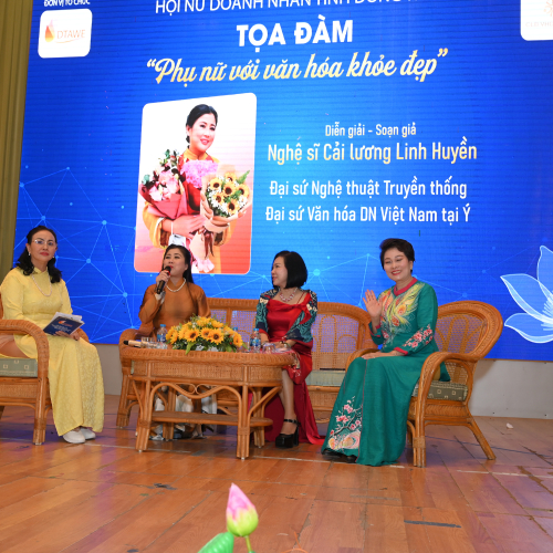 Hội Nữ Doanh Nhân Đồng Tháp: Trân Trọng Cảm Ơn Nhà tài trợ Vàng – Diễn giả & Soạn Giả Nghệ sĩ Cải Lương Linh Huyền